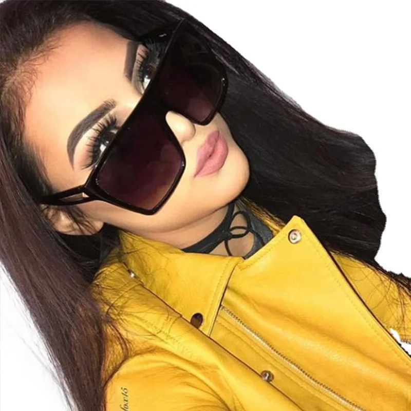 2021 Brand designer Custom logo unisex square pink sunglasses Oversized Italy design Large black lenses Vintage sunglasses retro
2021 Brand designer Custom logo unisex square pink sunglasses Oversized Italy design Large black lenses Vintage sunglasses retro