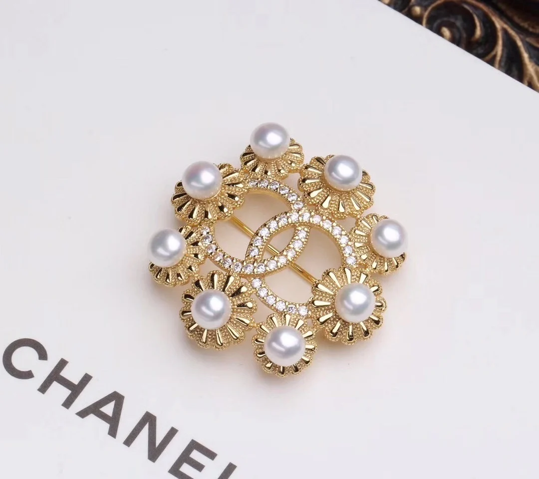Round Brooches for Women Party Wedding Gift Pins and Brooches Handmade Jewelry Fresh Water Pearl Natural Flower Pin Custom Color
Round Brooches for Women Party Wedding Gift Pins and Brooches Handmade Jewelry Fresh Water Pearl Natural Flower Pin Custom Color