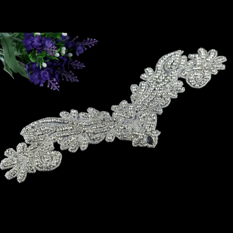 Wholesale Bling Neck Patch Design Crystal Neckline Applique Bridal Flower Diamond Rhinestone Applique for Wedding Dress, Silver,rose gold and gold,customer make
Wholesale Bling Neck Patch Design Crystal Neckline Applique Bridal Flower Diamond Rhinestone Applique for Wedding Dress, Silver,rose gold and gold,customer make