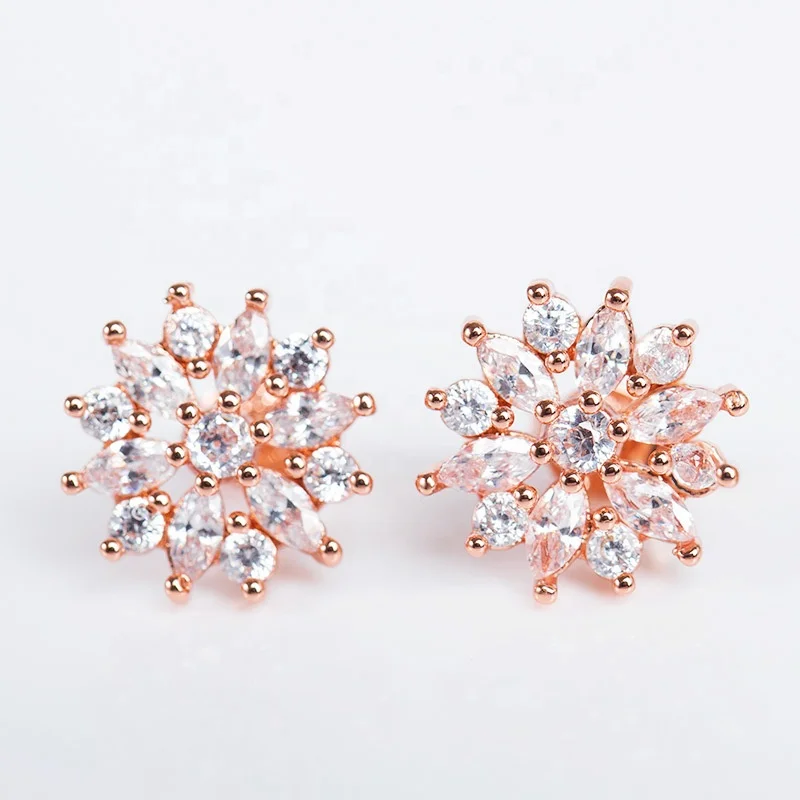 Snow Sunflower Stud Earrings Full Stone Zircon Rose Golden Color Earrings for Women Fashion Gift Party Jewelry
Snow Sunflower Stud Earrings Full Stone Zircon Rose Golden Color Earrings for Women Fashion Gift Party Jewelry