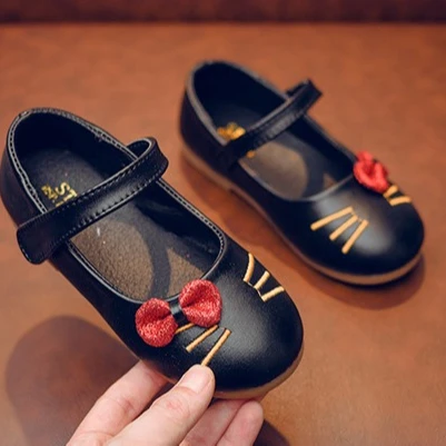 New Korean Childen Shoes Summer Cartoon Fashion Soft Sole Princess cute cat Little Girls Shoes Baby pu kids sandals, Black, pink, beige
New Korean Childen Shoes Summer Cartoon Fashion Soft Sole Princess cute cat Little Girls Shoes Baby pu kids sandals, Black, pink, beige
