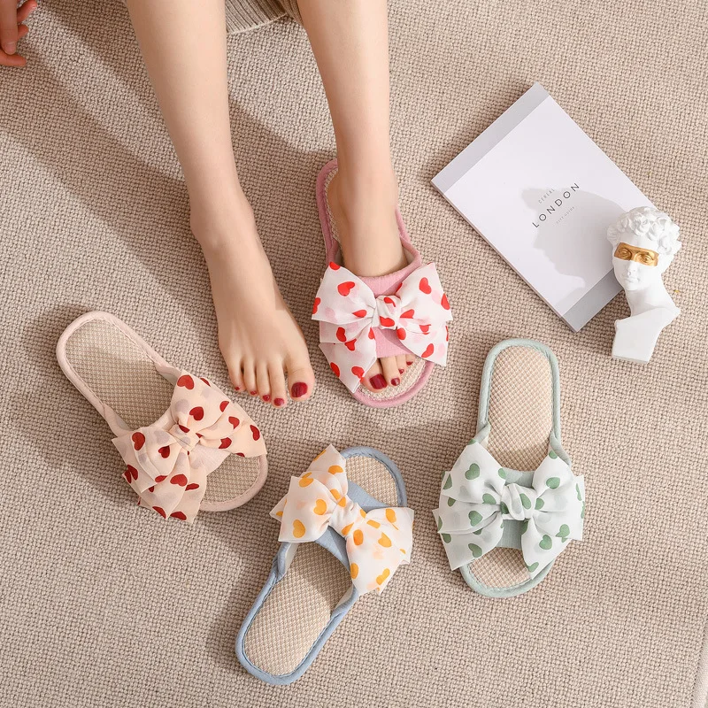 2021 Spring/Summer New Home Linen Slippers Fabric Slippers Big Bow Comfortable Slippers, Customized color
2021 Spring/Summer New Home Linen Slippers Fabric Slippers Big Bow Comfortable Slippers, Customized color