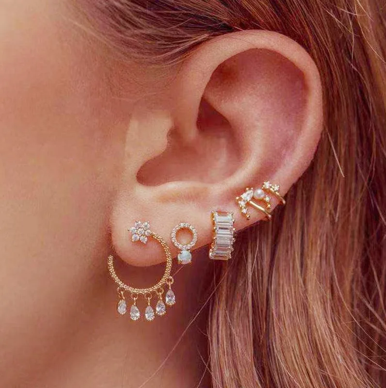 Personalized Popular Star Tassel Big C Earrings 5 Pieces/SET Women Gold Plated Zircon Ear Bone Stud Long Earring Set
Personalized Popular Star Tassel Big C Earrings 5 Pieces/SET Women Gold Plated Zircon Ear Bone Stud Long Earring Set