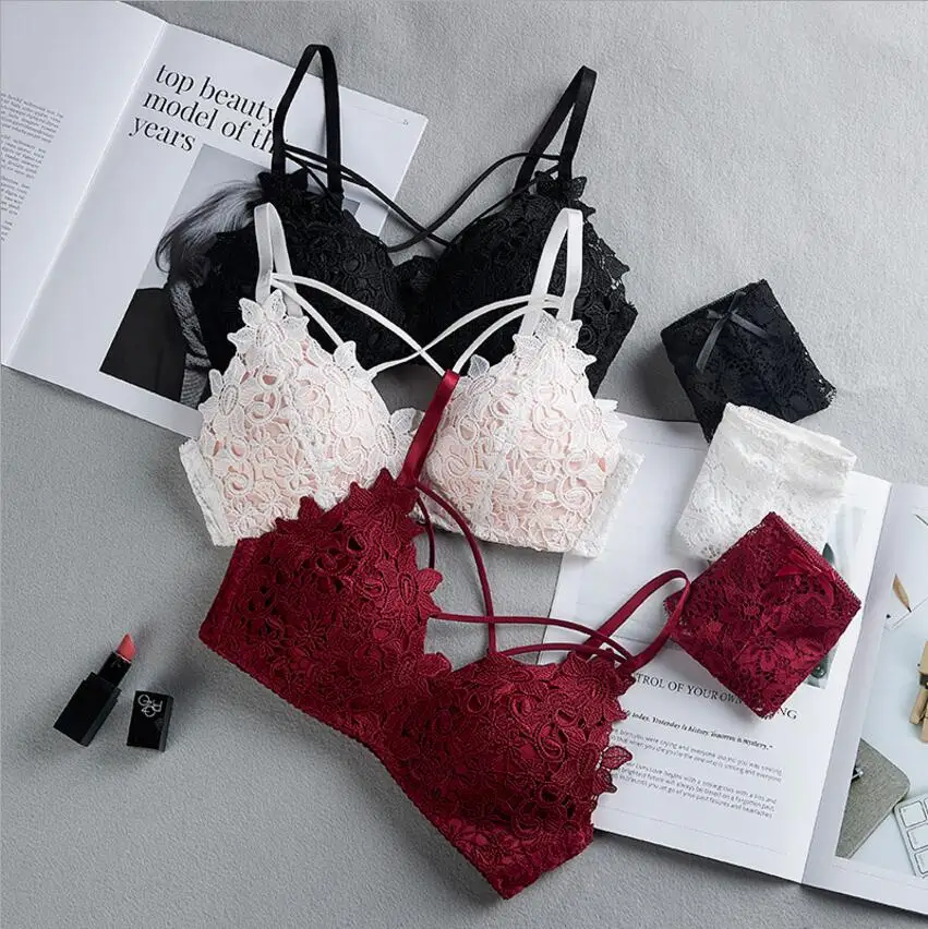 Top Fashion Anti-bacterial Feature Embroidered Technics Cotton / Bamboo Fiber Material Bra & Brief Sets, As picture
Top Fashion Anti-bacterial Feature Embroidered Technics Cotton / Bamboo Fiber Material Bra & Brief Sets, As picture