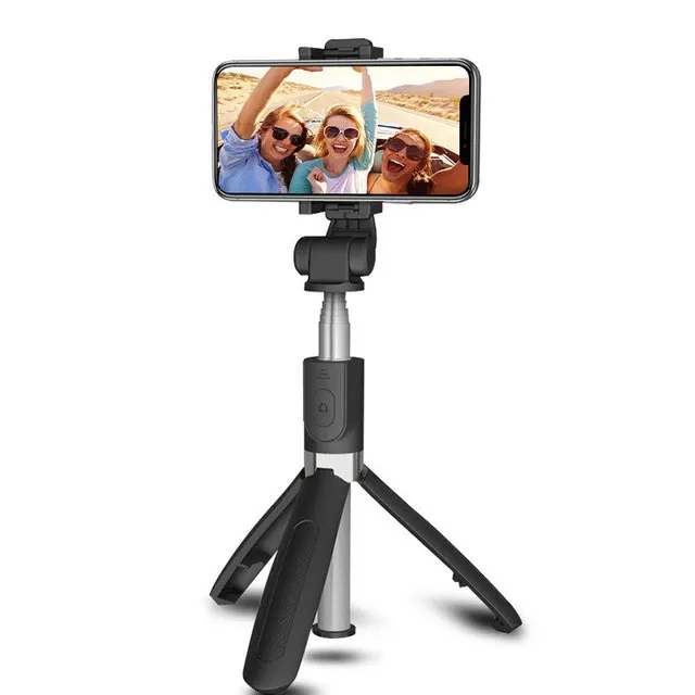 Wireless Blue tooth Selfie Stick L01s Integrated Folding Celebrity Live Anti-Shake Stand Mobile Phone Fixed Triangle Stand, Black
Wireless Blue tooth Selfie Stick L01s Integrated Folding Celebrity Live Anti-Shake Stand Mobile Phone Fixed Triangle Stand, Black