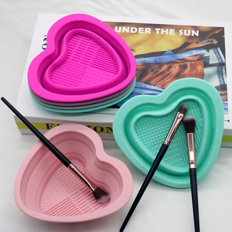 Foldable cosmetics cleaning tool Silicone makeup brush to clean the bowl New arrival 2022, Available
Foldable cosmetics cleaning tool Silicone makeup brush to clean the bowl New arrival 2022, Available