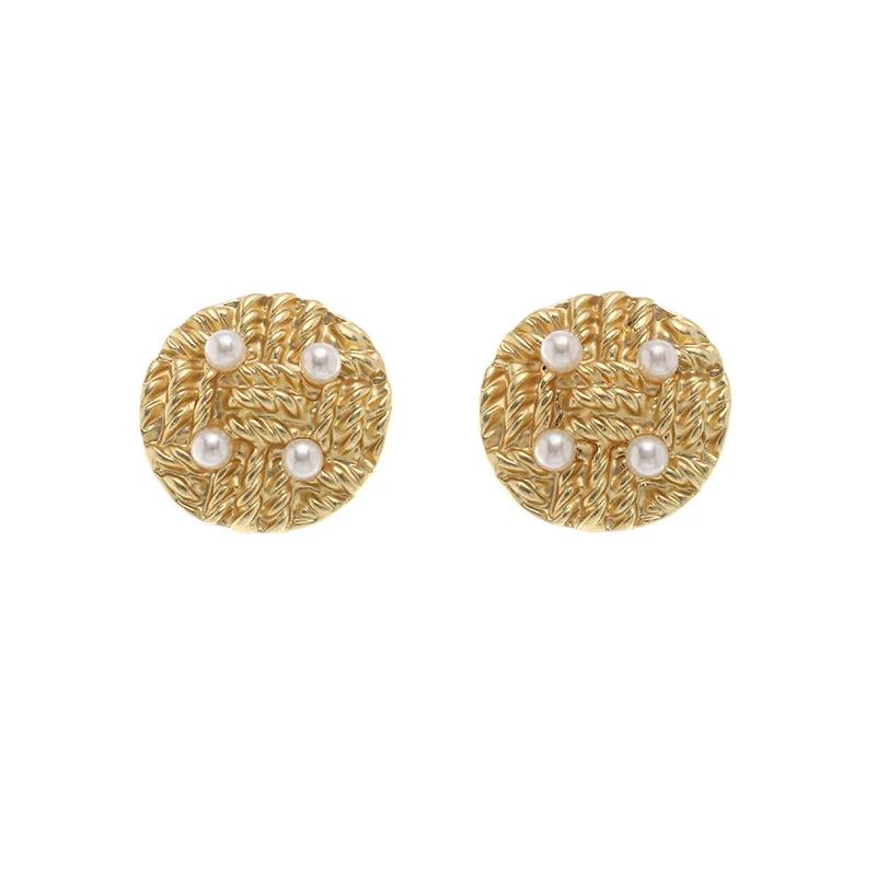 Crystal Round Ear Stud Earrings For Women Wedding Jewelry Bridal Accessories Fashion Simulated Pearl Earring
Crystal Round Ear Stud Earrings For Women Wedding Jewelry Bridal Accessories Fashion Simulated Pearl Earring