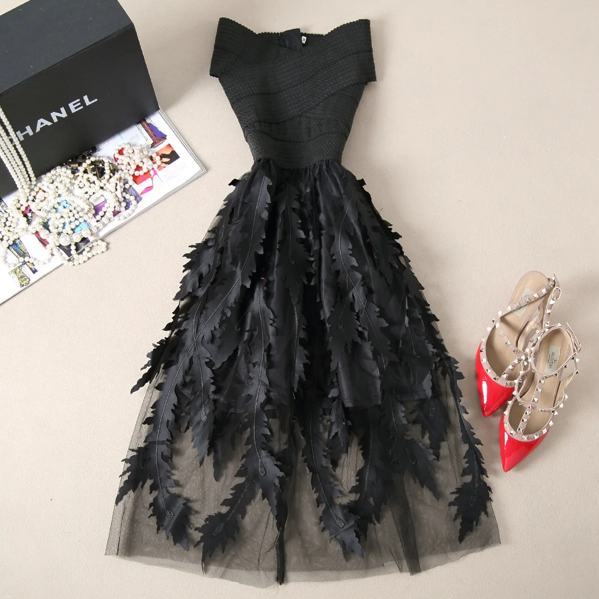Women Lace Bandage Patchwork Stretch Elegant Dress Vintage Floral Fit&Flare Dresses Gown Formal Party Dresses Vestido
Women Lace Bandage Patchwork Stretch Elegant Dress Vintage Floral Fit&Flare Dresses Gown Formal Party Dresses Vestido
