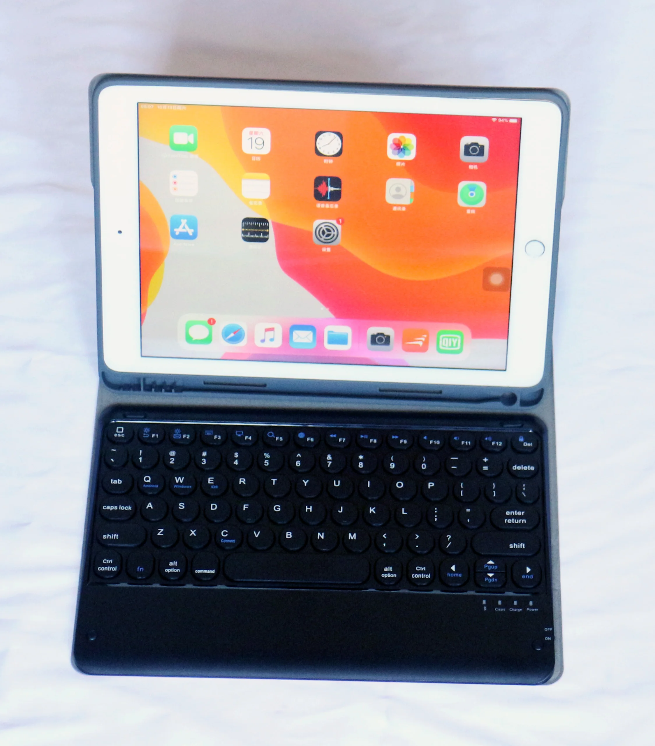Factory Price mini keyboard blue tooth wireless laptop 10 Inch With Trade Assurance, White black
Factory Price mini keyboard blue tooth wireless laptop 10 Inch With Trade Assurance, White black