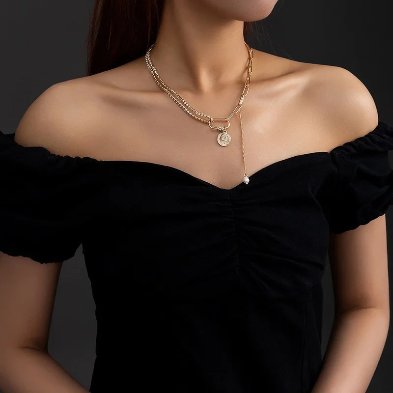 Ins Simple Natural Rice Bead Necklace Light Luxury Fashion Diamond Safety Buckle Splicing Chain Clavicle
Ins Simple Natural Rice Bead Necklace Light Luxury Fashion Diamond Safety Buckle Splicing Chain Clavicle