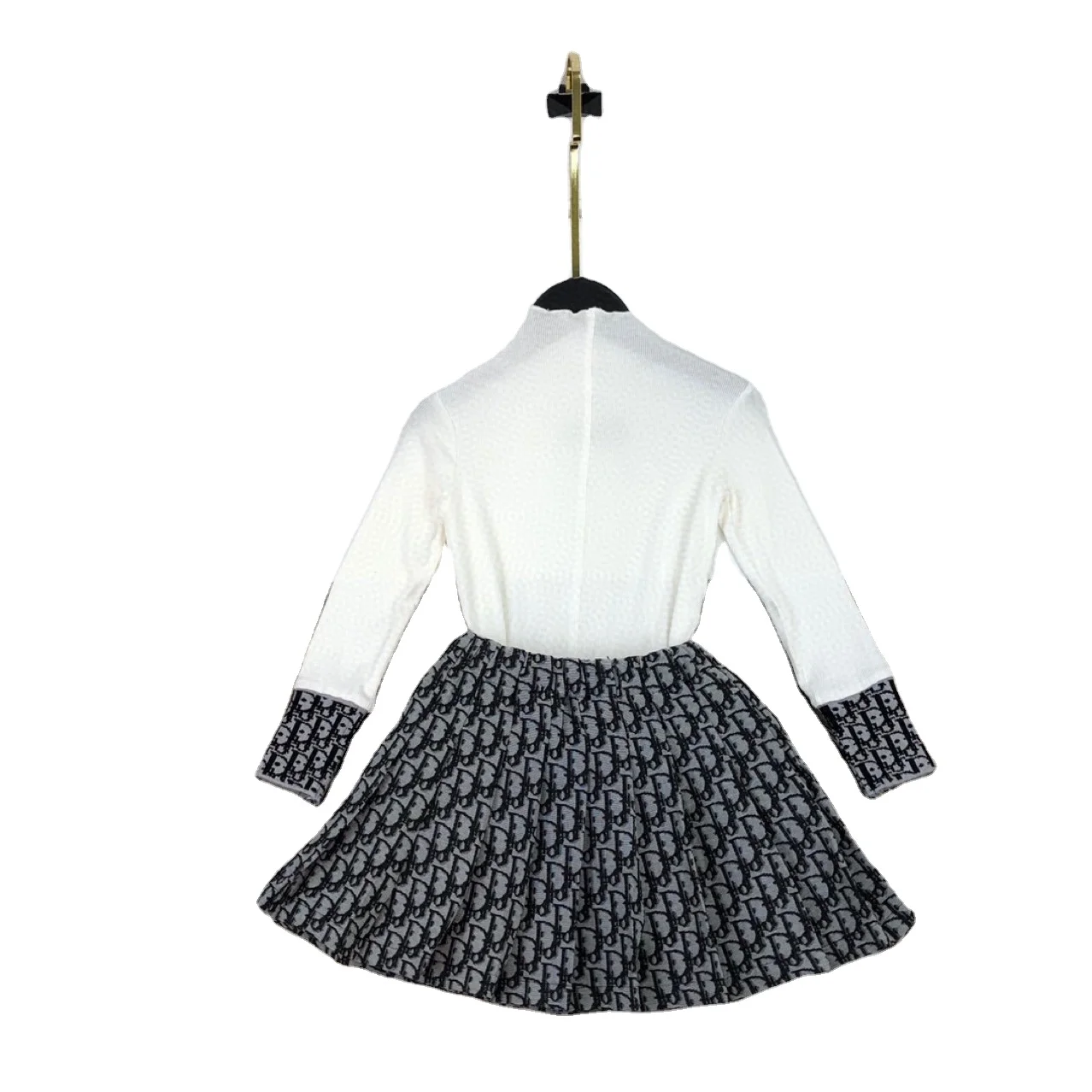 Wholesale round neck long sleeve girls two-piece jacket + pleated skirt little girl clothing suit, Blue
Wholesale round neck long sleeve girls two-piece jacket + pleated skirt little girl clothing suit, Blue