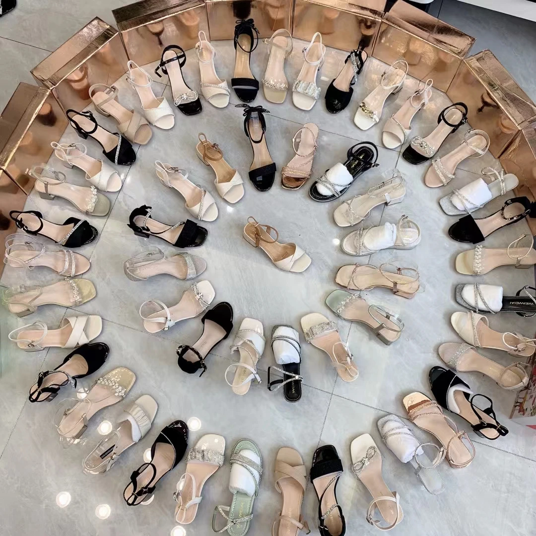 2021 Fashion Style Colorful Women Sandals Summer Jelly Slides Sandals For girls, Mixed
2021 Fashion Style Colorful Women Sandals Summer Jelly Slides Sandals For girls, Mixed