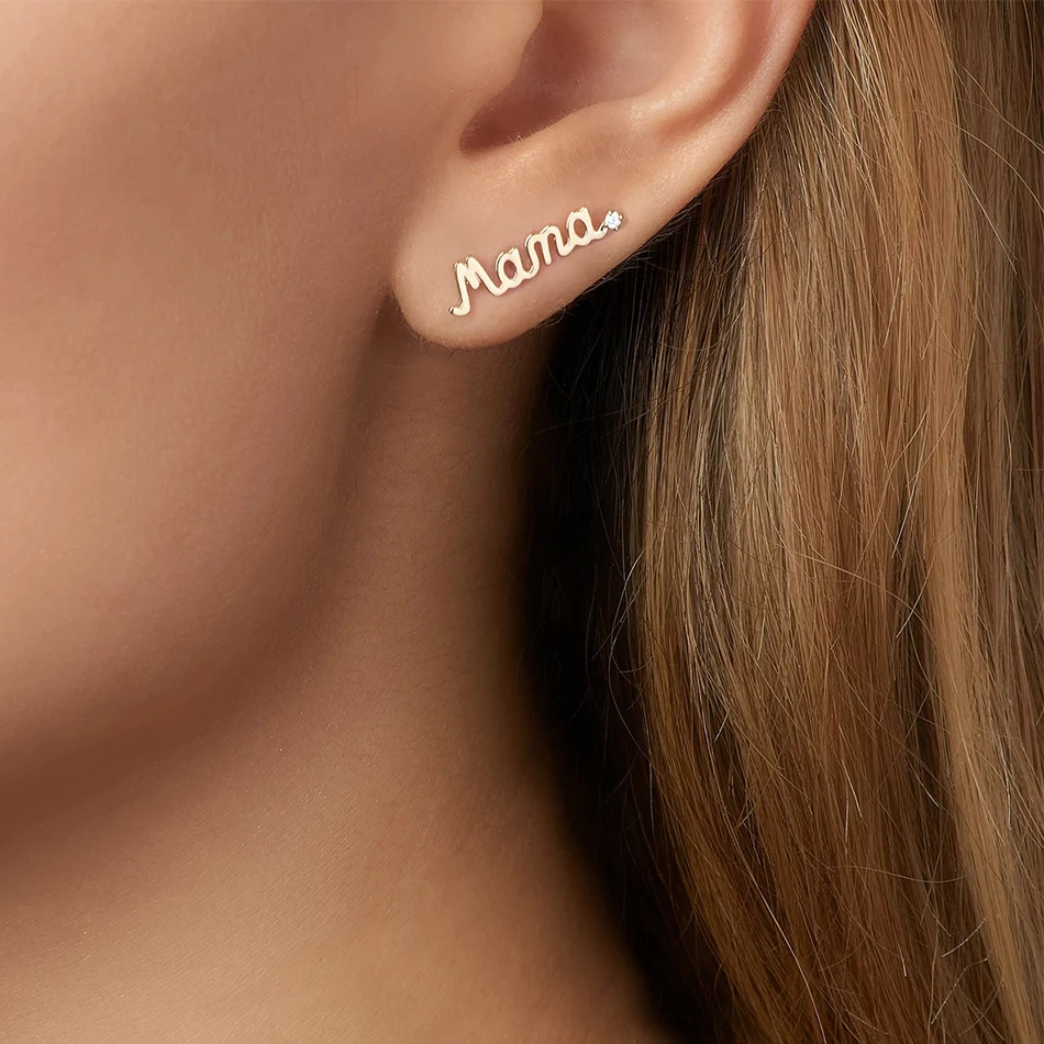 Mother's Day Gifts Wholesale 925 Sterling Silver women jewelry 18k Gold Plated Mama Stud earrings
Mother's Day Gifts Wholesale 925 Sterling Silver women jewelry 18k Gold Plated Mama Stud earrings