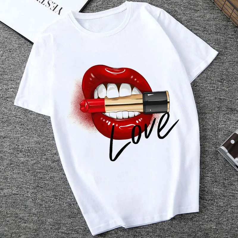 Cross-border Hot Sale Lipstick Lips Personality Printing Fashion Sexy T Shirt Women Summer Short-sleeve Round Neck Women T Shirt
Cross-border Hot Sale Lipstick Lips Personality Printing Fashion Sexy T Shirt Women Summer Short-sleeve Round Neck Women T Shirt