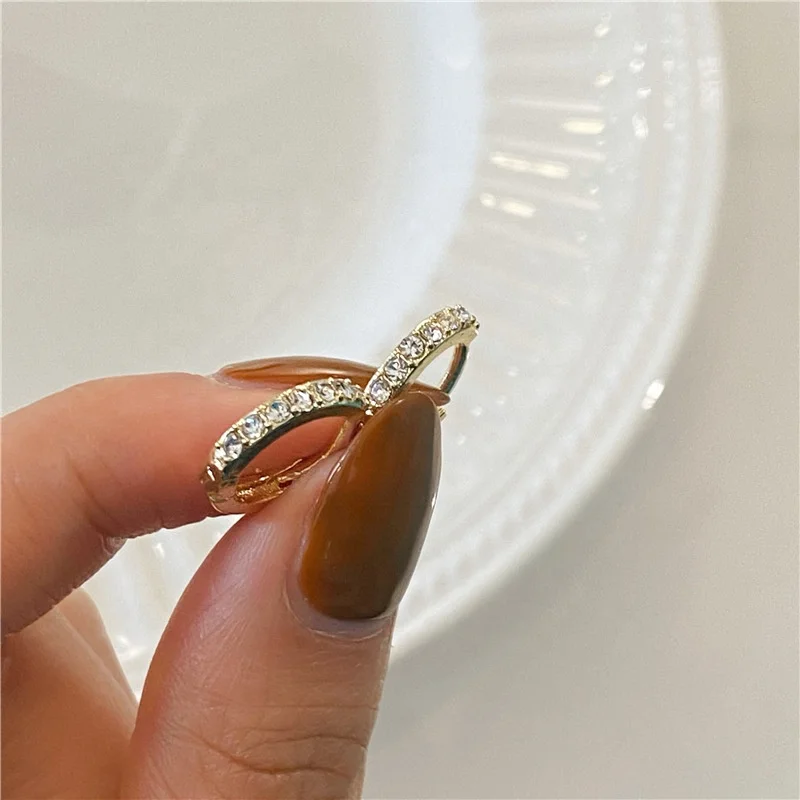 Simple temperament 18k 14k small earrings Mini earrings opening gold thick gold-plated hoop earrings for women, Gold color
Simple temperament 18k 14k small earrings Mini earrings opening gold thick gold-plated hoop earrings for women, Gold color