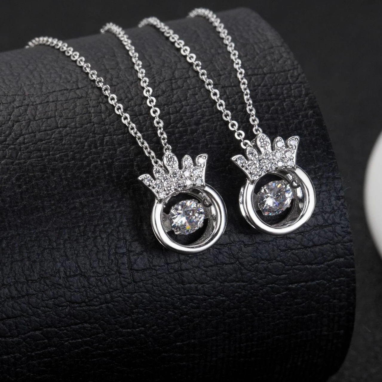 Charm Fashion Trendy Factory Wholesale 925 Sterling Silver Diamond crown necklace Women's jewelry DIY, Siver 
Charm Fashion Trendy Factory Wholesale 925 Sterling Silver Diamond crown necklace Women's jewelry DIY, Siver