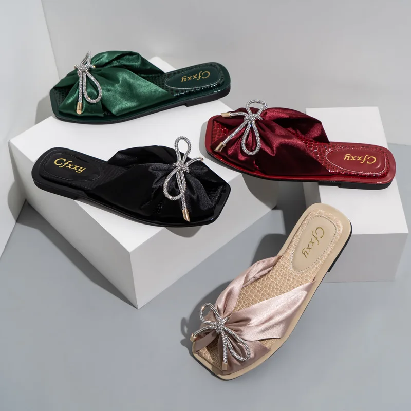 Drop shipping summer slip on satin bow tie classic square toe flat slippers women's sandals beautiful women's sport sandals, Customized color
Drop shipping summer slip on satin bow tie classic square toe flat slippers women's sandals beautiful women's sport sandals, Customized color