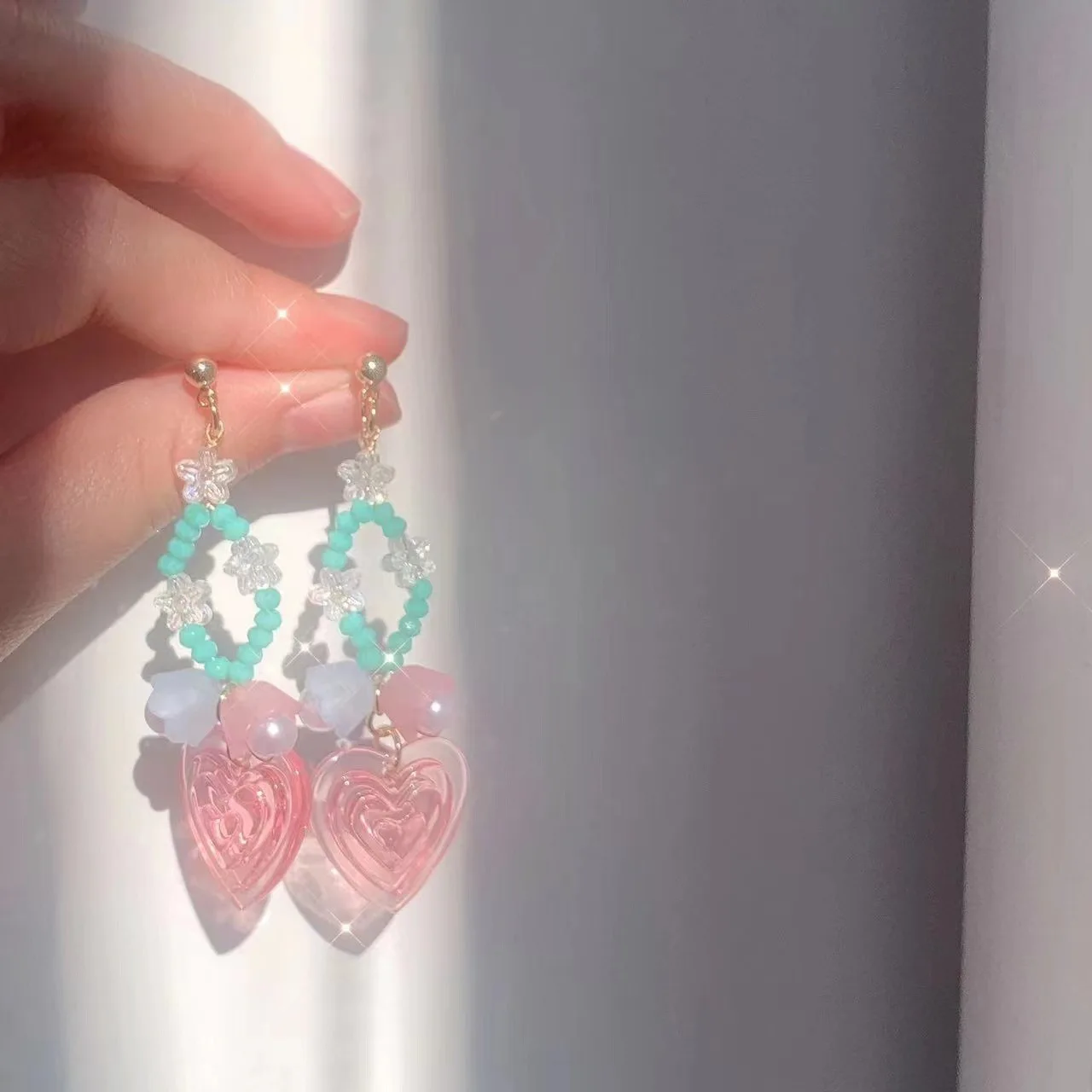 HOVANCI Korean Simple Designs Women Earrings Acrylic Glitter Colorful Beautiful Flower Earrings
HOVANCI Korean Simple Designs Women Earrings Acrylic Glitter Colorful Beautiful Flower Earrings