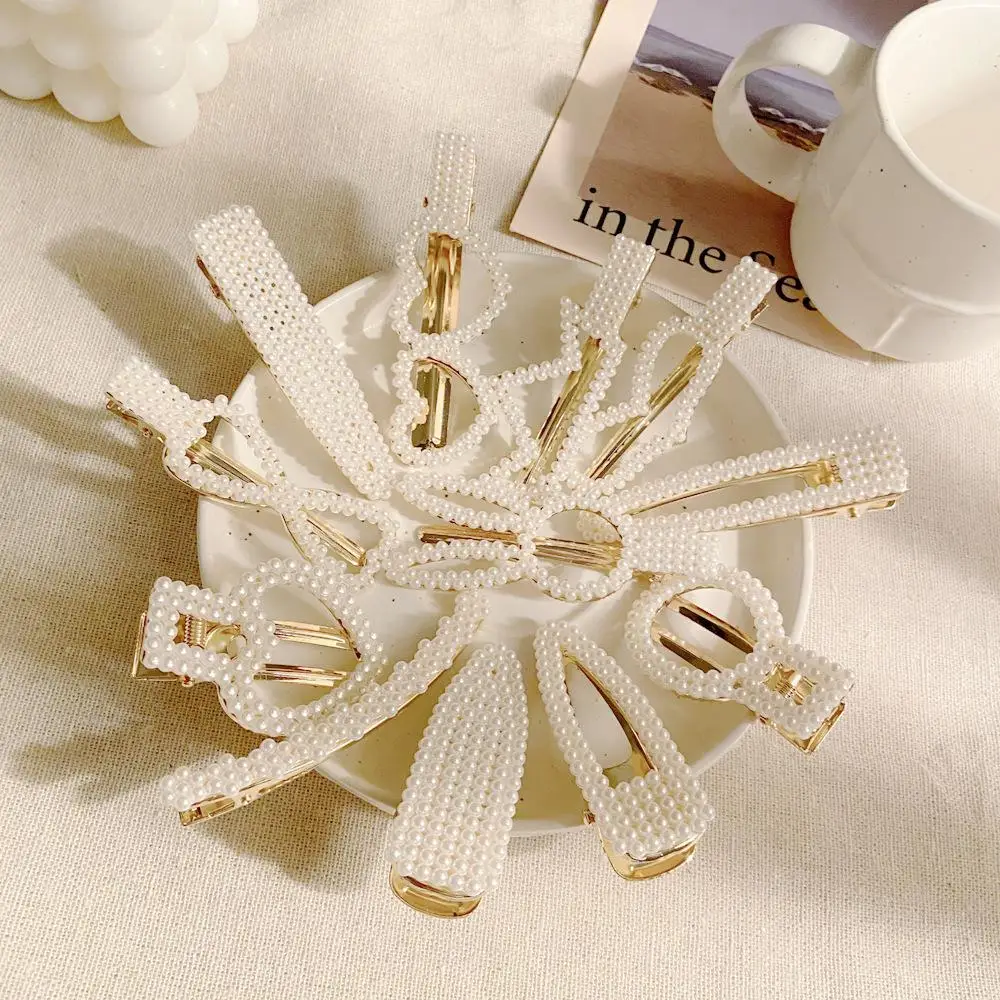 2020 New Fashion Heart Crown Shape Barrettes Full of Pearl Hair Accessories Clips for Girls, Gold plated
2020 New Fashion Heart Crown Shape Barrettes Full of Pearl Hair Accessories Clips for Girls, Gold plated