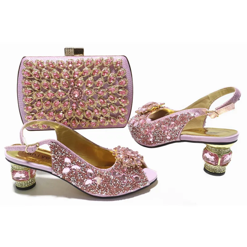 Beautifical Pink shoes stones matching bags wedding heel shoes comfortable shoes bags set 14-1
Beautifical Pink shoes stones matching bags wedding heel shoes comfortable shoes bags set 14-1