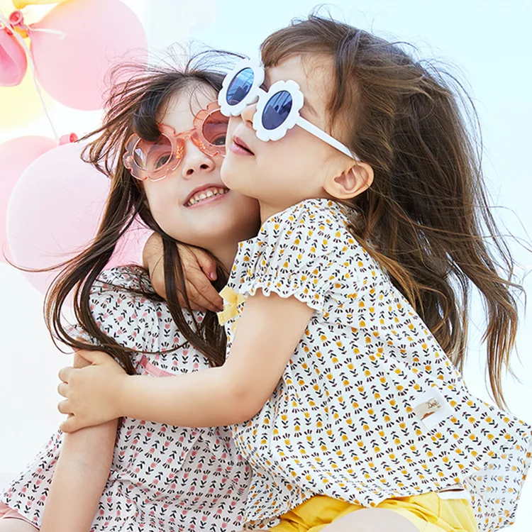Fashion Sun Flower Small Round Kids Sunglasses Newest 2021 Cute Colorful Children Sun Glasses Boys And Girls, Custom colors
Fashion Sun Flower Small Round Kids Sunglasses Newest 2021 Cute Colorful Children Sun Glasses Boys And Girls, Custom colors