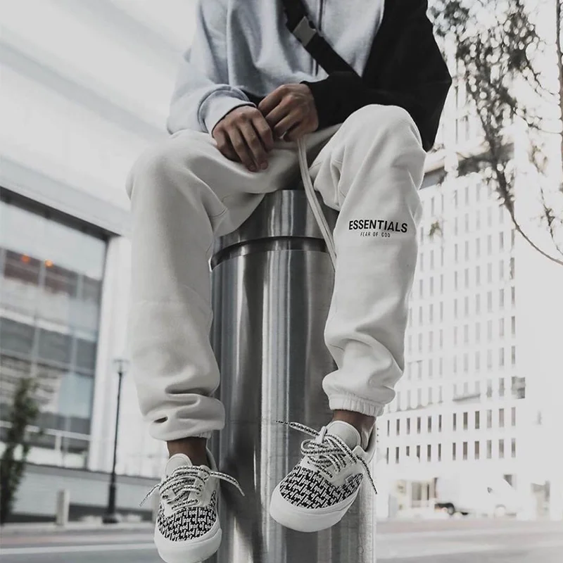 

OEM Heavyweight 2021 Wholesale Jogger Trouser Custom Logo Reflective Printed Fear of God Essential Casual Stacked Sweatpants Men, Customized color