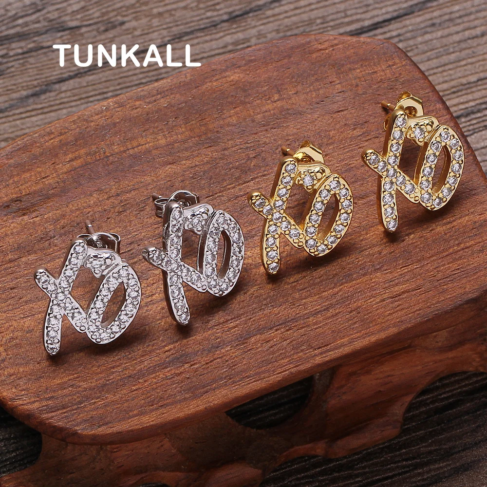 E012 Brass Mens Letters Earrings New Jewelry Hip Hop setting zircon stud Earring Bling Bling
E012 Brass Mens Letters Earrings New Jewelry Hip Hop setting zircon stud Earring Bling Bling