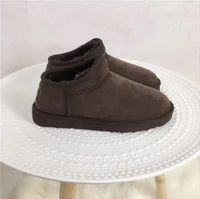 2021 New Snow Boots Anti-Slip Shoes To Keep Warm Winter Short-Tube Women Causal Fur Snow Boots, Black ,pink ,brown,grey
2021 New Snow Boots Anti-Slip Shoes To Keep Warm Winter Short-Tube Women Causal Fur Snow Boots, Black ,pink ,brown,grey
