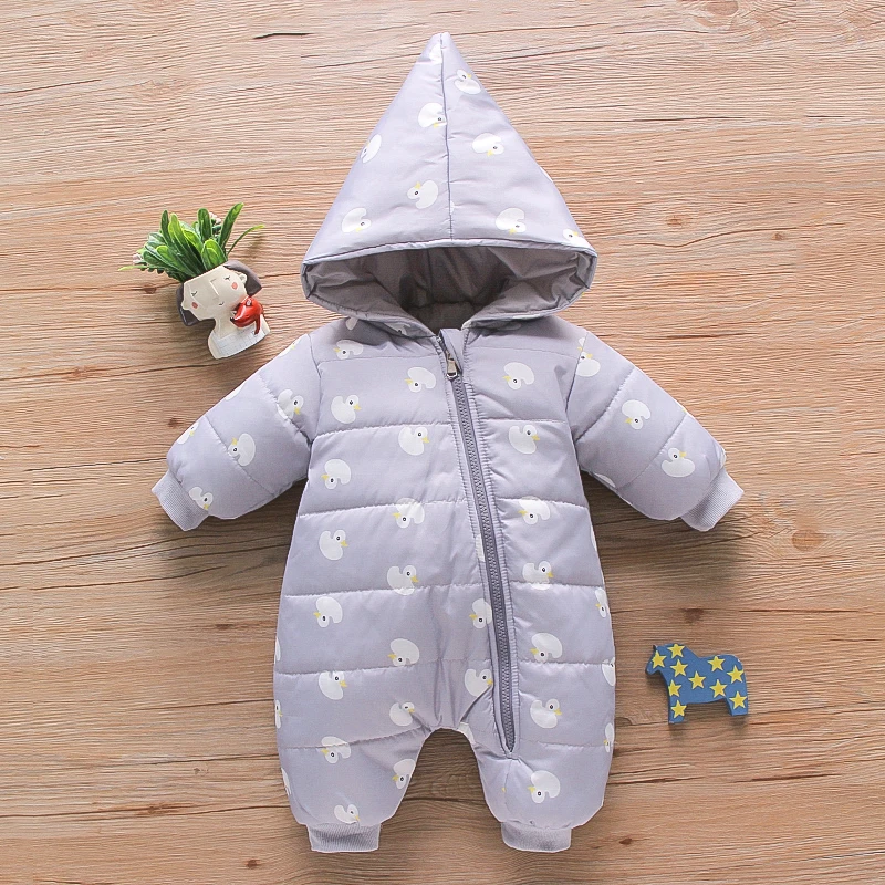 Low price wholesale 0-12 months sweet child romper infant baby cotton winter warm hooded clothing newborn baby kids romper
Low price wholesale 0-12 months sweet child romper infant baby cotton winter warm hooded clothing newborn baby kids romper