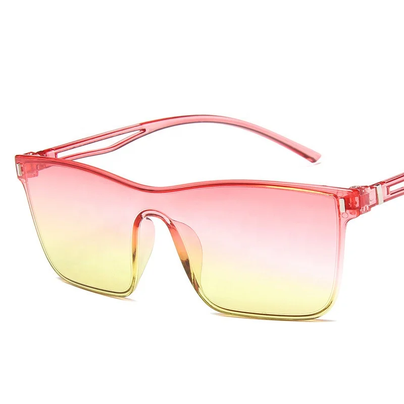 2021 Women High Quality Colored New Fashion Trending Shades Sunglasses, Picture colors
2021 Women High Quality Colored New Fashion Trending Shades Sunglasses, Picture colors