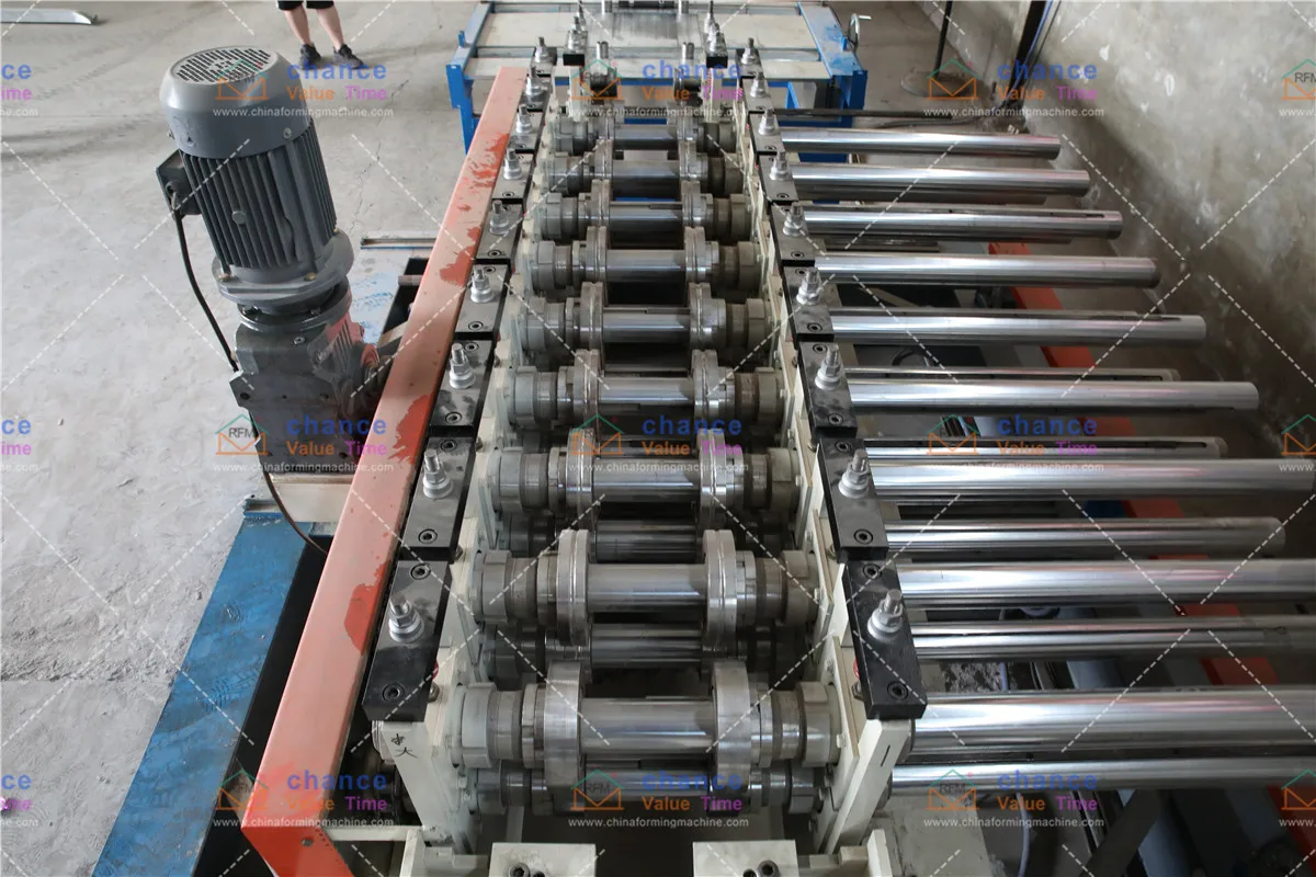 For cable laying automatic punching cable tray making machine