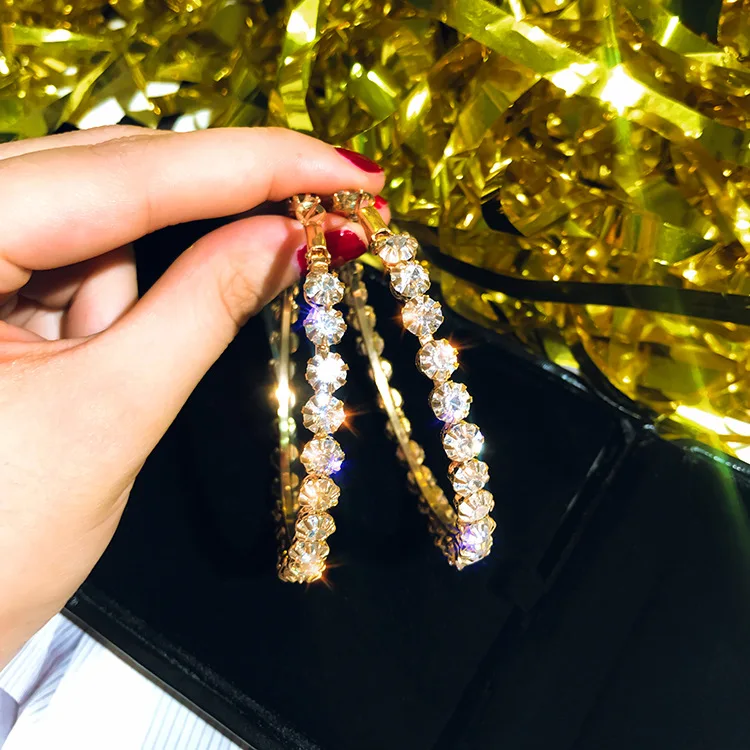 Fashion 2020 925 Sterling Silver Post 5.5cm Big Circle Shiny CZ Crystal earring Hoop Earrings Rhinestone Hoop Earrings for women, As is or customized
Fashion 2020 925 Sterling Silver Post 5.5cm Big Circle Shiny CZ Crystal earring Hoop Earrings Rhinestone Hoop Earrings for women, As is or customized
