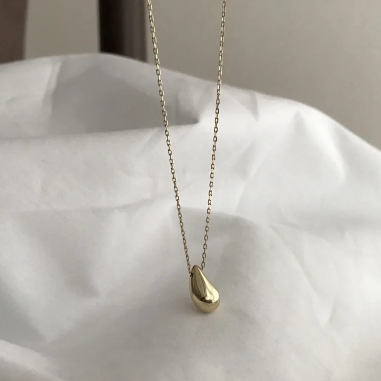 Shangjie OEM joyas ins Simple 18k Gold Plated Necklace 925 terliSng Silver Necklace Waterdrop Pendant Necklace Jewelry, Gold and silver
Shangjie OEM joyas ins Simple 18k Gold Plated Necklace 925 terliSng Silver Necklace Waterdrop Pendant Necklace Jewelry, Gold and silver