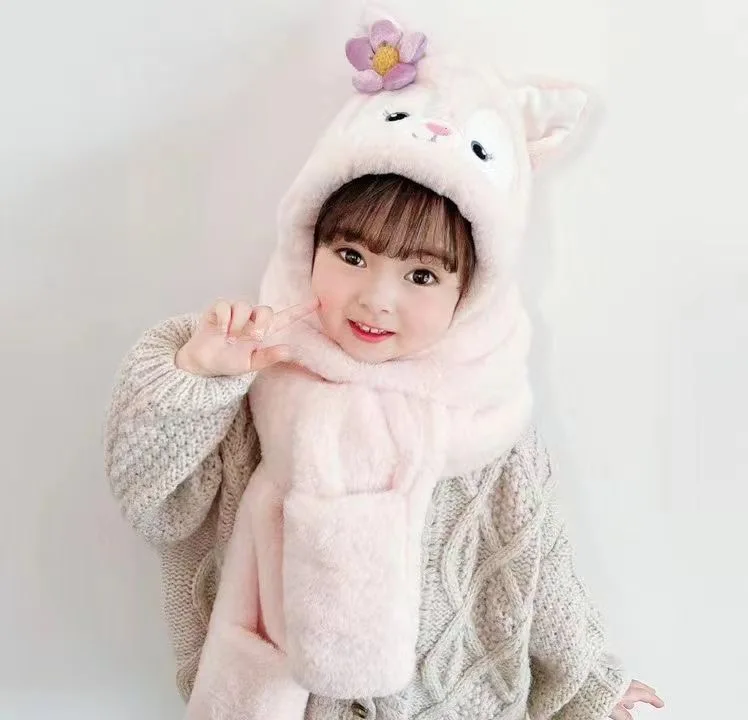 Super Soft Plush Kids Scarf for Girls Warm Polyester Faux Fur Material Cute Fruit Cartoon Design for Winter Fashion
Super Soft Plush Kids Scarf for Girls Warm Polyester Faux Fur Material Cute Fruit Cartoon Design for Winter Fashion