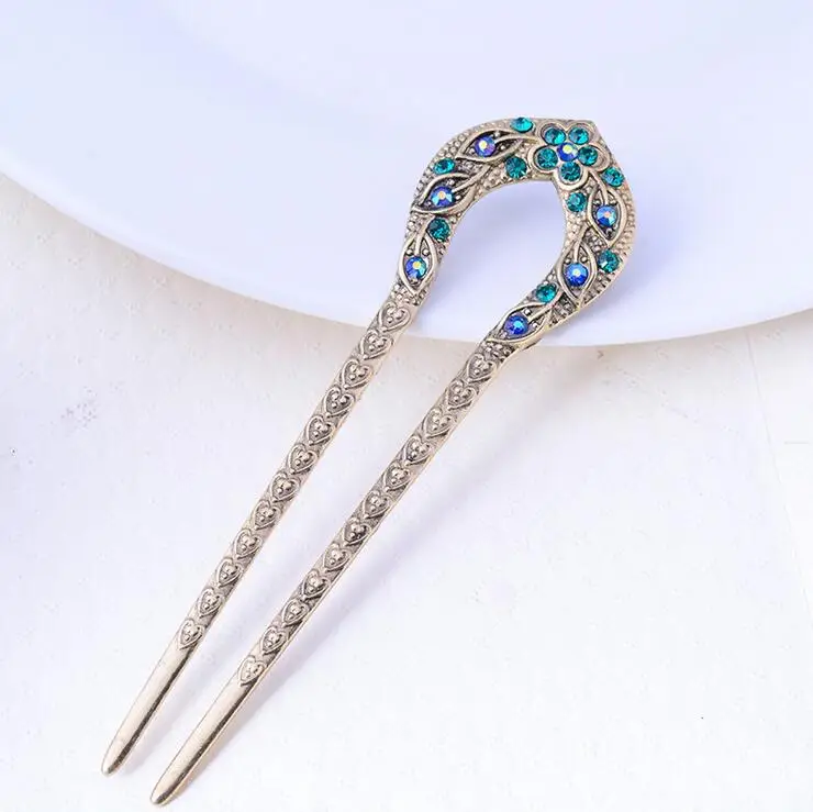 Vintage Accessories Antique Bronze Plated Hairpins U shape Stick Pin Women Rhinestone Flower Hair Jewelry, 5 mix color
Vintage Accessories Antique Bronze Plated Hairpins U shape Stick Pin Women Rhinestone Flower Hair Jewelry, 5 mix color