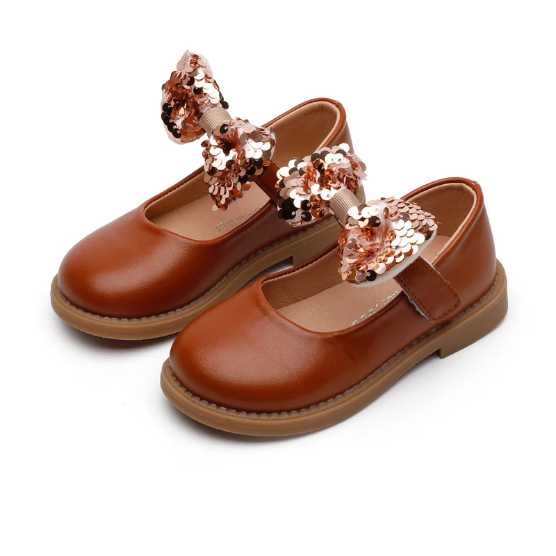 Kids shoes for girls 2021 new Fashion Princess single shoes children comfortable and soft sole Sequins bow leather shoes
Kids shoes for girls 2021 new Fashion Princess single shoes children comfortable and soft sole Sequins bow leather shoes