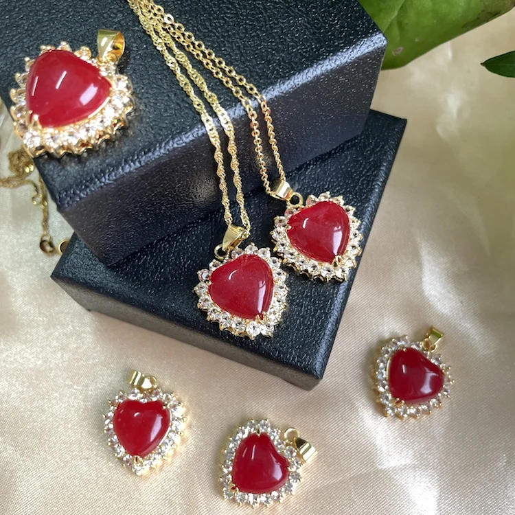 Charm Women Gold Plated Around Diamond Red Natural Stone Jade Heart Pendant Necklace Accessories Jewelry
Charm Women Gold Plated Around Diamond Red Natural Stone Jade Heart Pendant Necklace Accessories Jewelry
