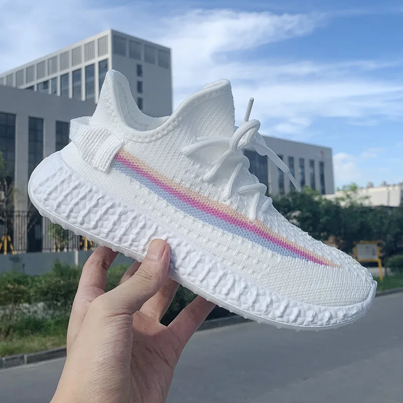 Summer 2021 brand design walking style shoes women 350 v2 Sports shoes Mesh Upper running shoes, White, black, pink
Summer 2021 brand design walking style shoes women 350 v2 Sports shoes Mesh Upper running shoes, White, black, pink