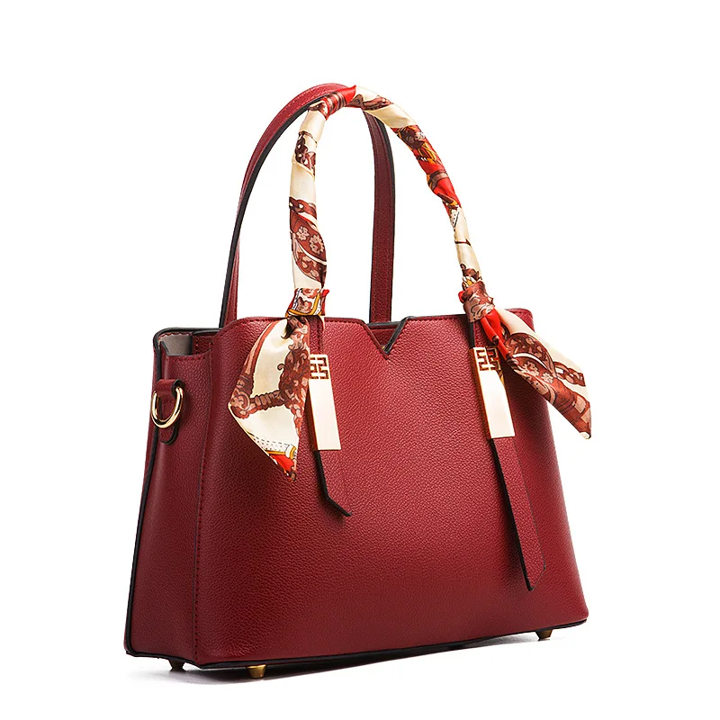 Wholesale RED women handbags Elegance ladies leather hand bag cross-body large capacity tote bag for Female with scarves handle
Wholesale RED women handbags Elegance ladies leather hand bag cross-body large capacity tote bag for Female with scarves handle