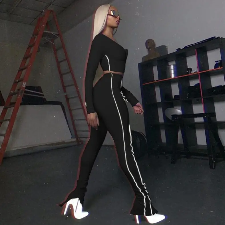 Wholesale 2020 Unique AliExpress New Women Reflective Splicing Low Top Long Sleeve Top Pants Sports Casual Two Piece Set
Wholesale 2020 Unique AliExpress New Women Reflective Splicing Low Top Long Sleeve Top Pants Sports Casual Two Piece Set