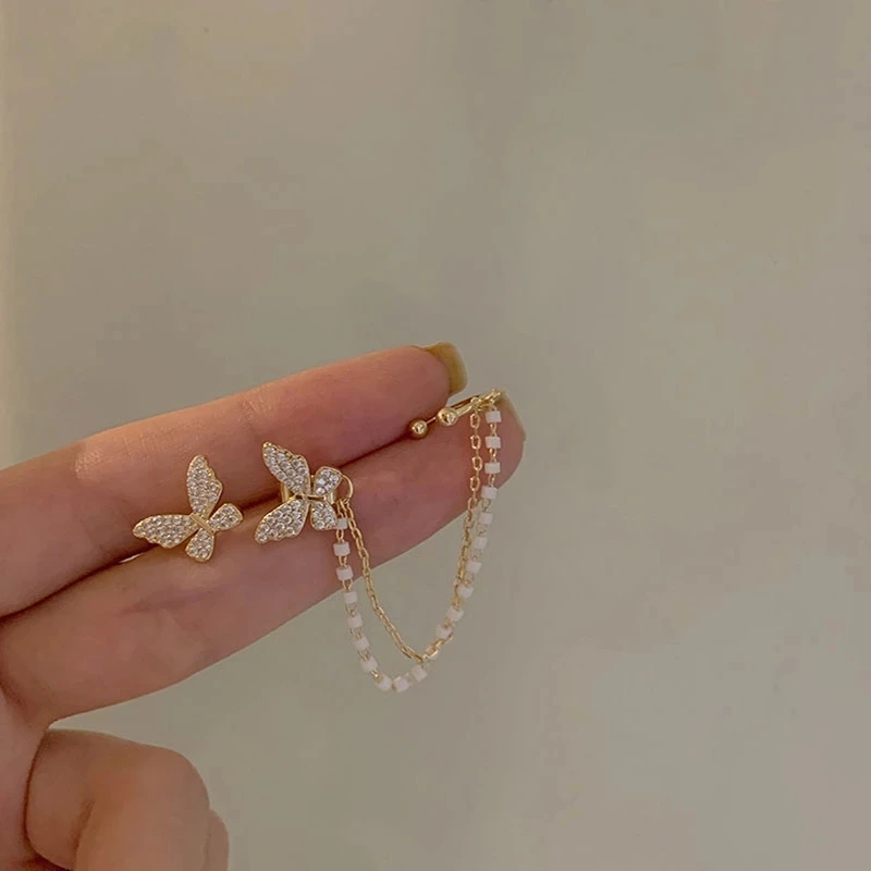 Wholesale 2021 Korean Fashion Women Cute Rhinestone Butterfly Metal Chain Earrings Party Wedding Jewelry, Gold
Wholesale 2021 Korean Fashion Women Cute Rhinestone Butterfly Metal Chain Earrings Party Wedding Jewelry, Gold