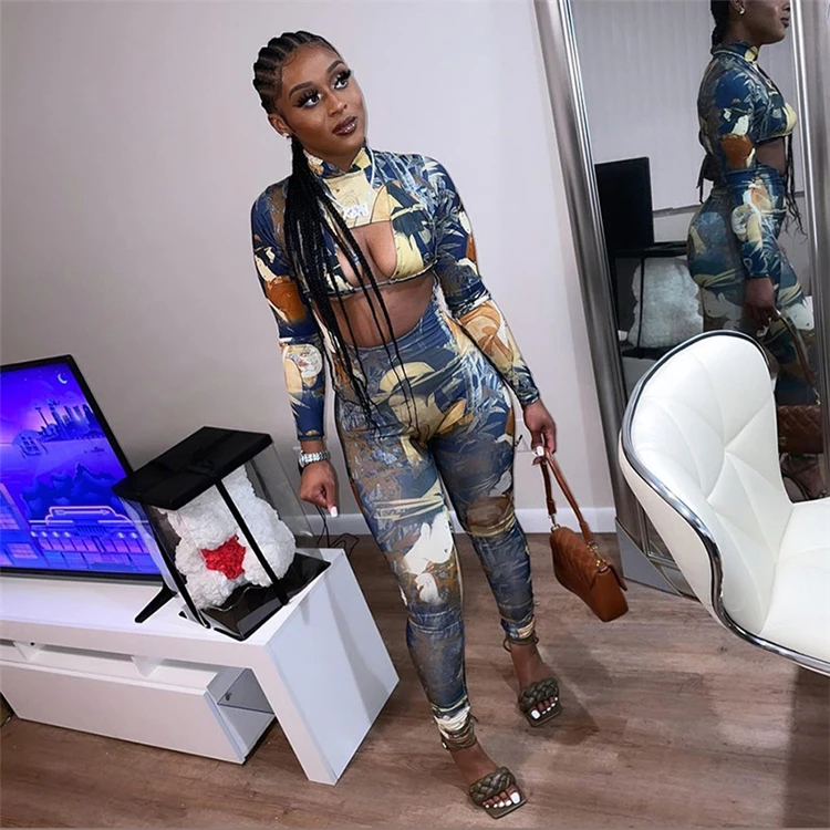 D96175 New Retro print sexy set for women two piece set women clothing long sleeved two piece
D96175 New Retro print sexy set for women two piece set women clothing long sleeved two piece