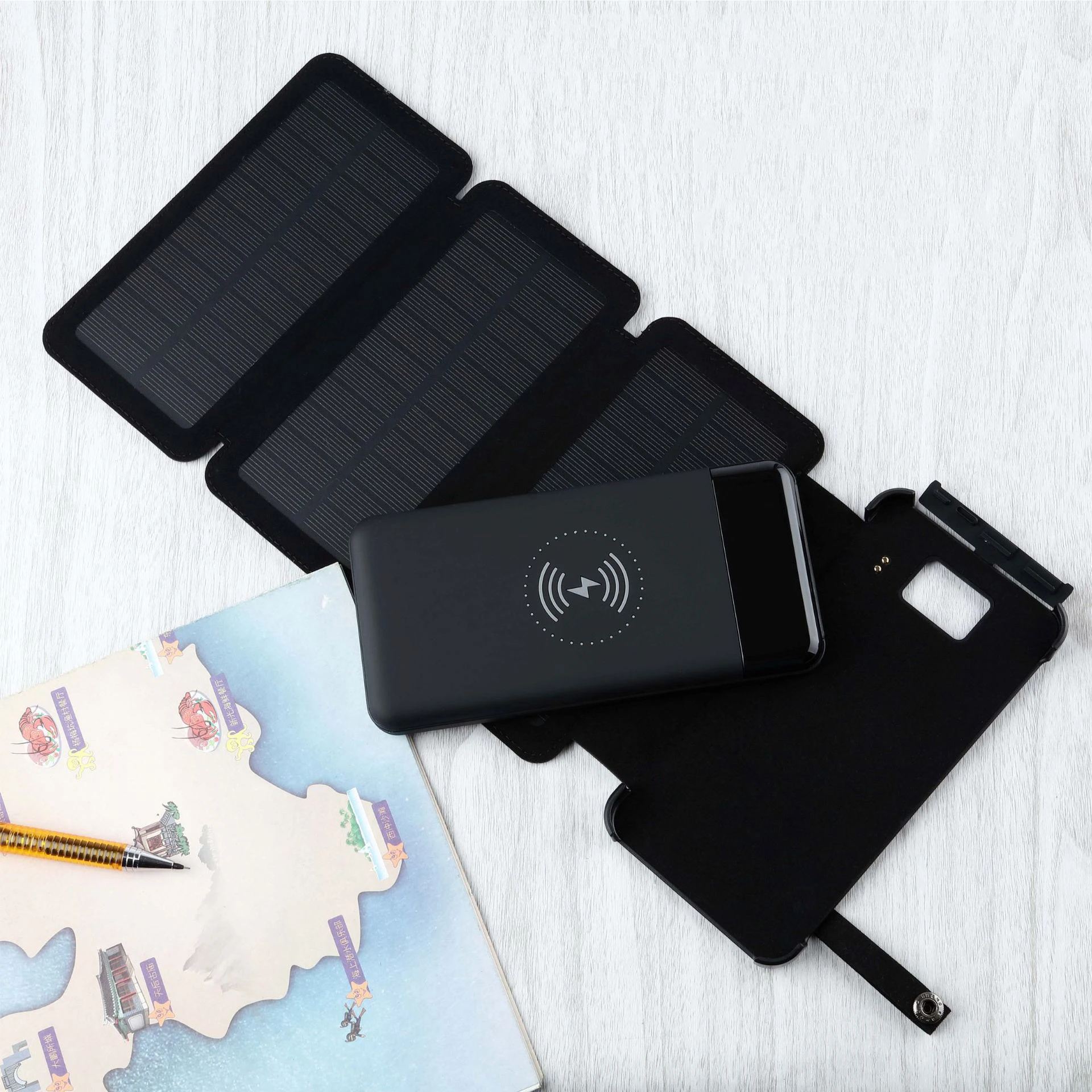 Foldable Panel Lithium Polymer Battery 10000mah Detachable Solar Power Bank 
Foldable Panel Lithium Polymer Battery 10000mah Detachable Solar Power Bank