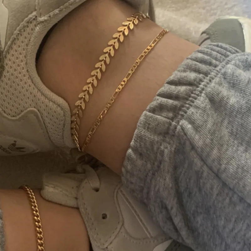 Alloy Fashion Gold Plated Metal Leaf Shape Charm 3 Piece Set Foot Chain Jewelry Cuban Link Anklet for Gifts, Pictures
Alloy Fashion Gold Plated Metal Leaf Shape Charm 3 Piece Set Foot Chain Jewelry Cuban Link Anklet for Gifts, Pictures