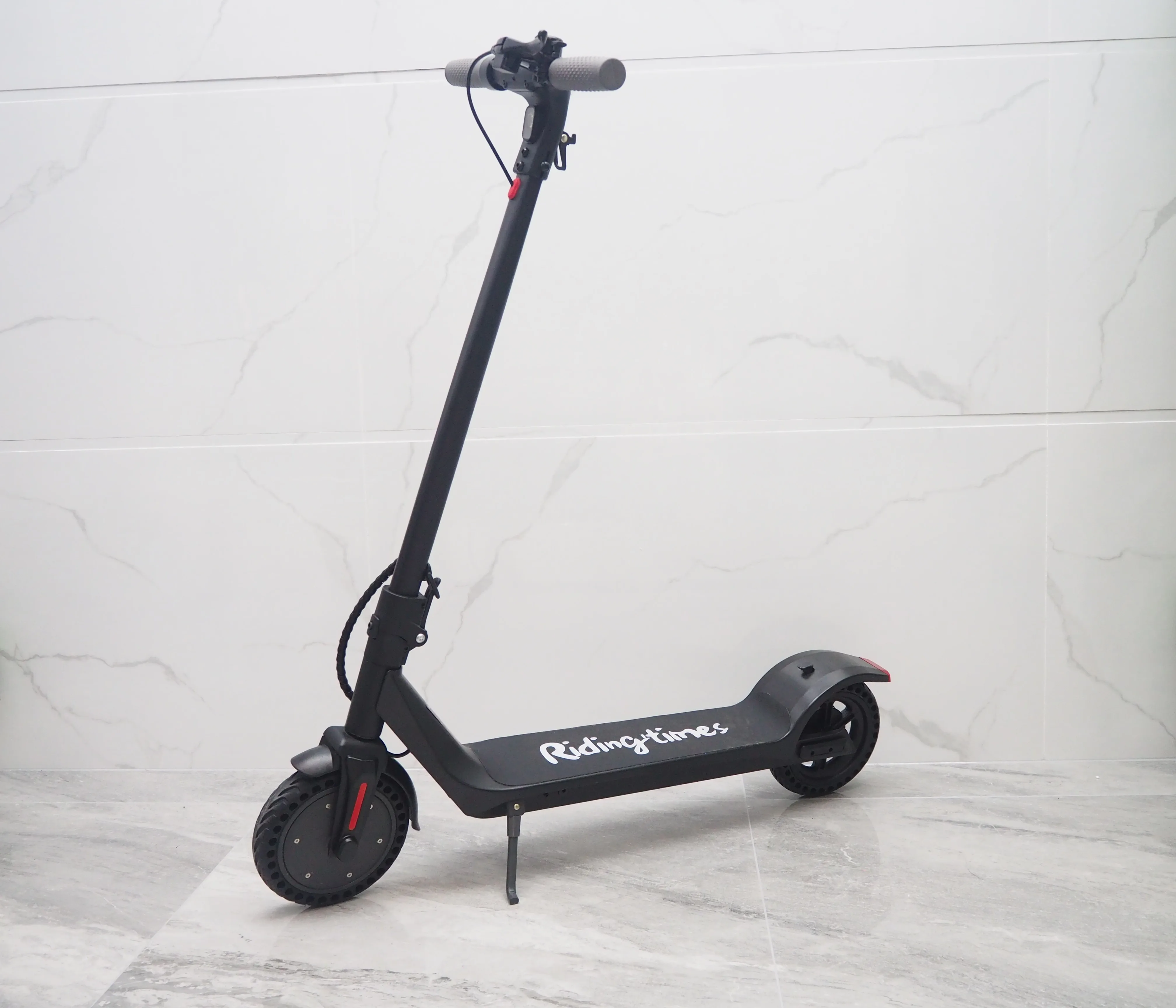 Factory direct sell high power 350W Brushless electric scooter prices long range e scooter
Factory direct sell high power 350W Brushless electric scooter prices long range e scooter