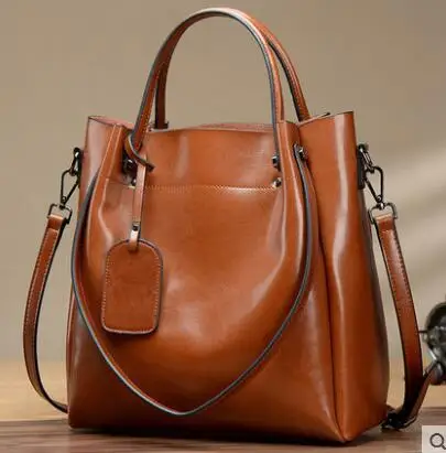 Luxury Oil wax leather lady handbag brand women shoulder bags high quality genuine leather handbags for women
Luxury Oil wax leather lady handbag brand women shoulder bags high quality genuine leather handbags for women