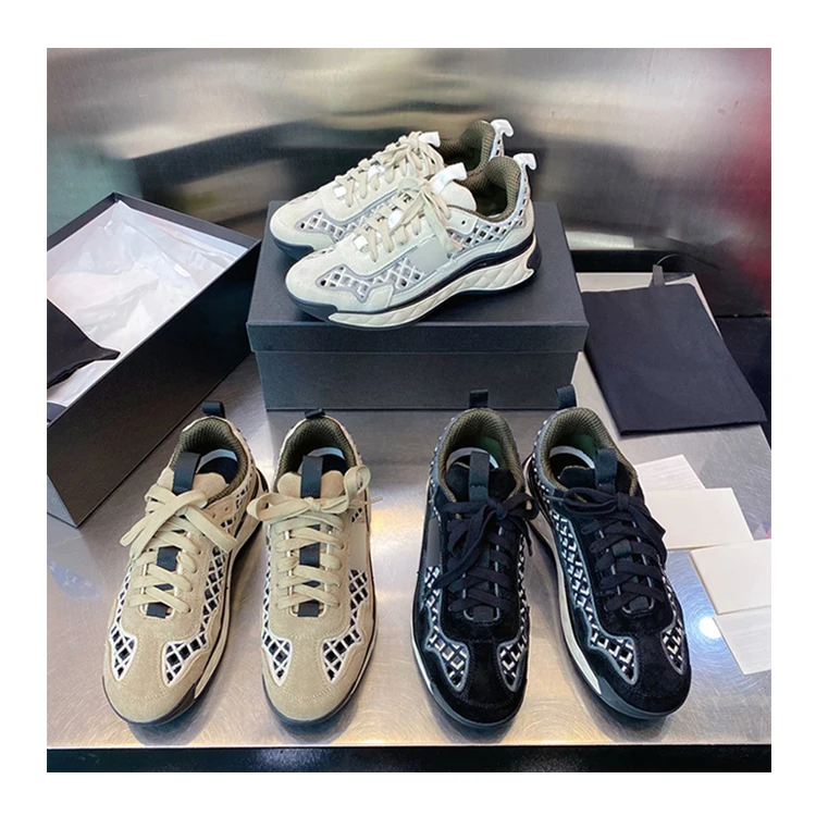 2021 new cut-out vamp shoes muffin thick sole color matching women's sneakers, 3 colors
2021 new cut-out vamp shoes muffin thick sole color matching women's sneakers, 3 colors