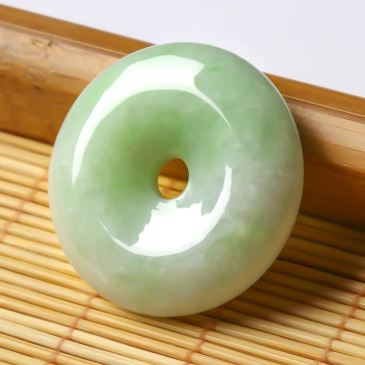 Certified Grade A Natural Green Lavender Safety Buckle Jade Prosperity Circle Pendant
Certified Grade A Natural Green Lavender Safety Buckle Jade Prosperity Circle Pendant