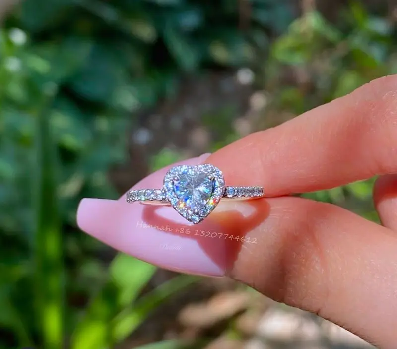 Foxi jewelry wholesale customized rings fashion silver heart zircon diamond ring jewelry
Foxi jewelry wholesale customized rings fashion silver heart zircon diamond ring jewelry