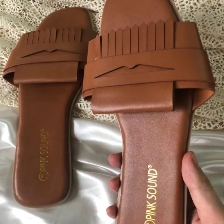 Personalized Casual Summer Soft open toe Flat Sandals Fashion leather slippers women ladies flats slider slippers
Personalized Casual Summer Soft open toe Flat Sandals Fashion leather slippers women ladies flats slider slippers